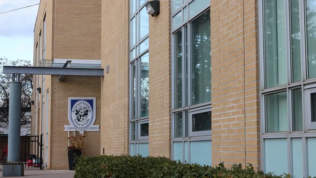 Hawthorn School for Girls school building