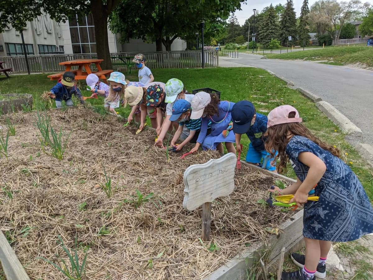 Montessori Jewish Day School school building