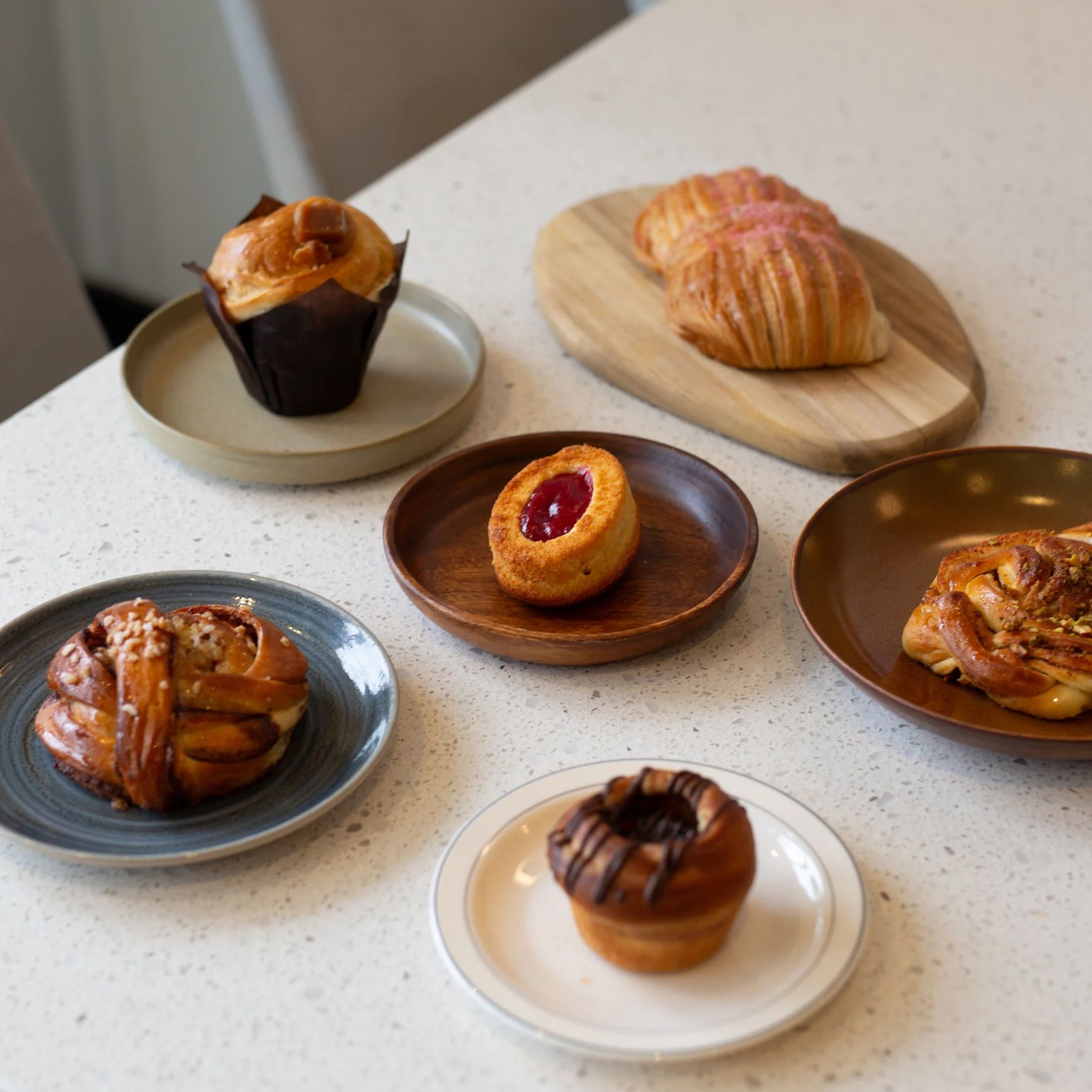 Bomou viennoiserie photography from the official Shopify bakery site