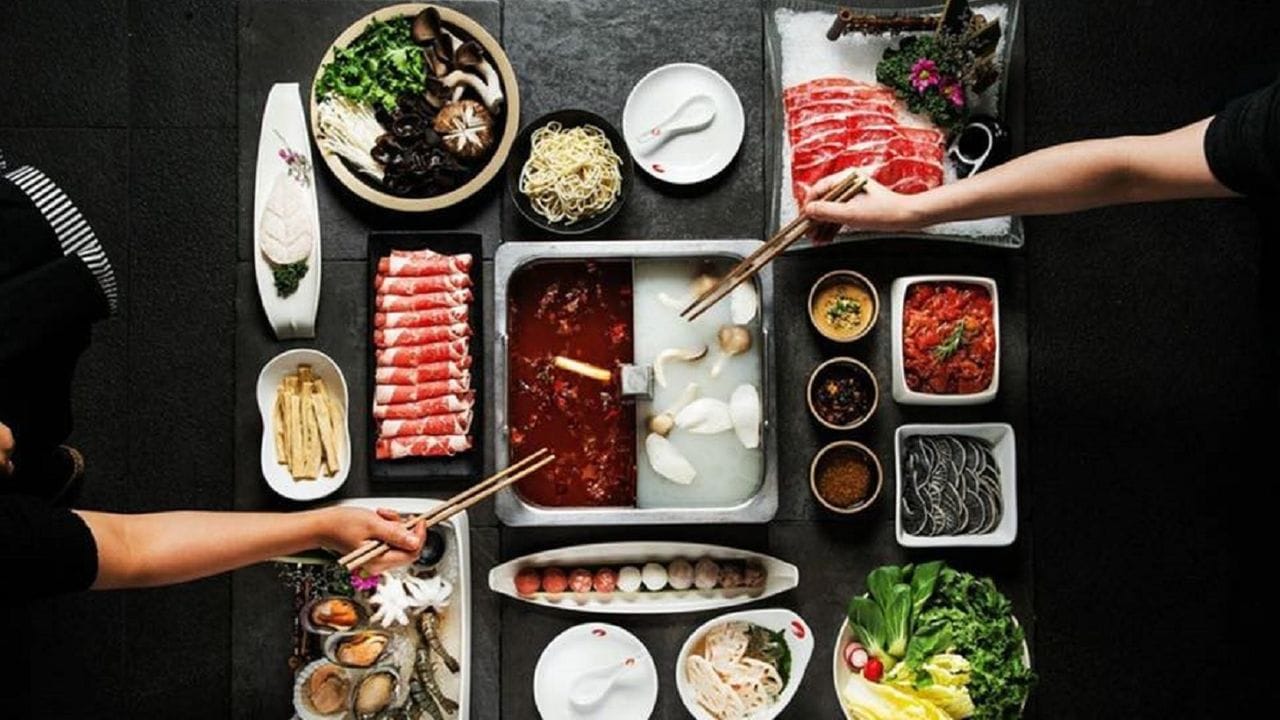 Hot pot service at Haidilao Scarborough