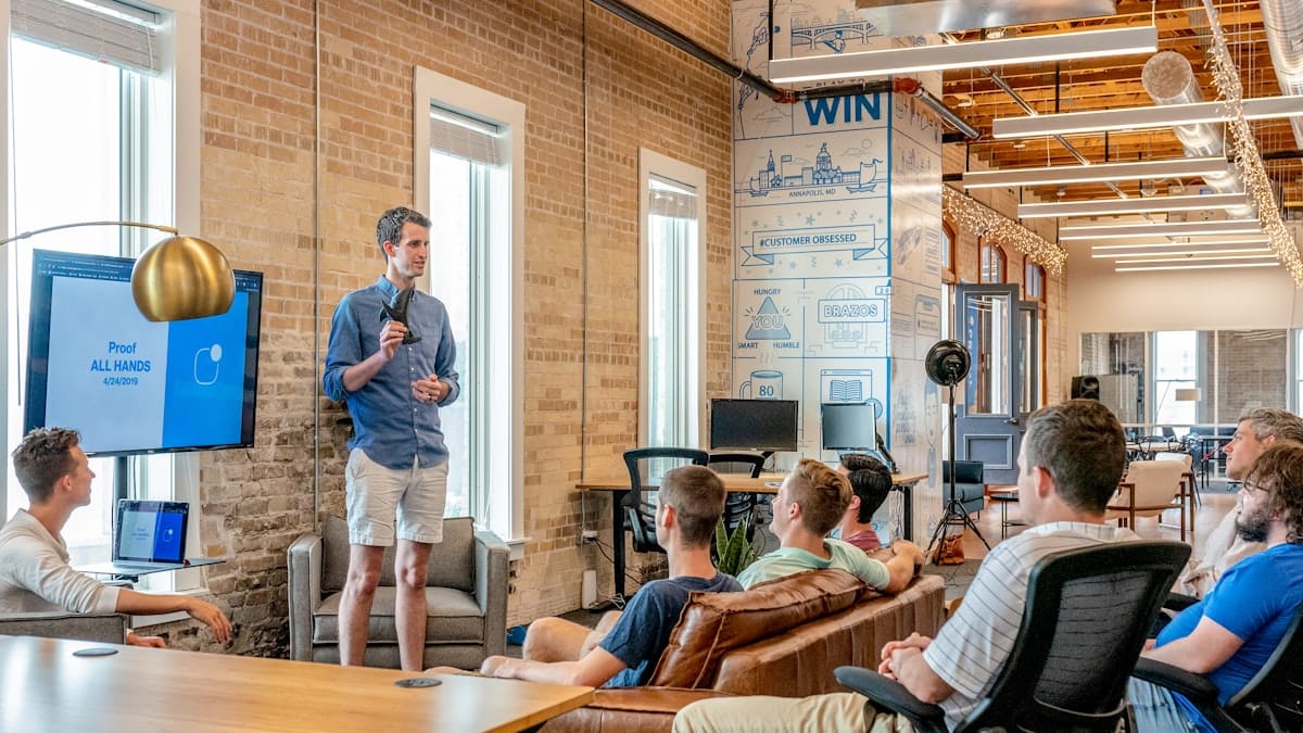 Collaborative office interior representing Industrious Yonge and Bloor