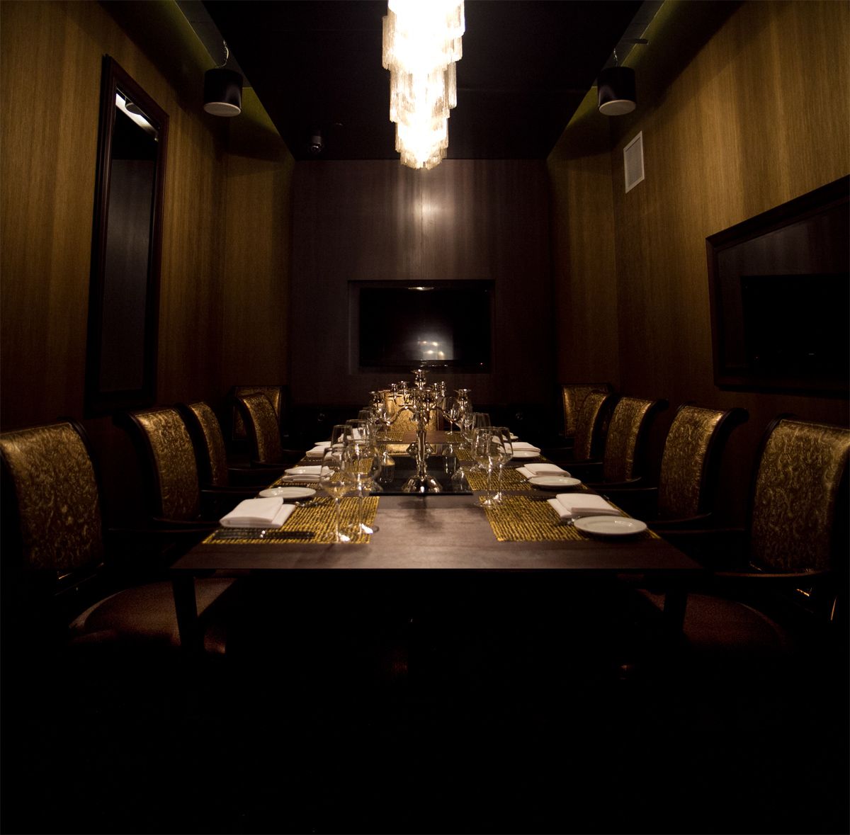 Jazz Bistro official room photography from jazzbistro.ca