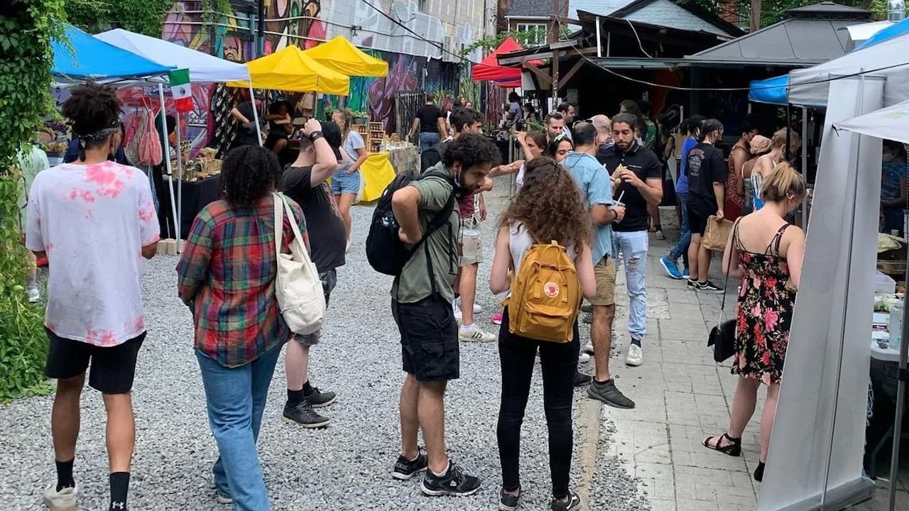 Kensington Flea in Kensington Market