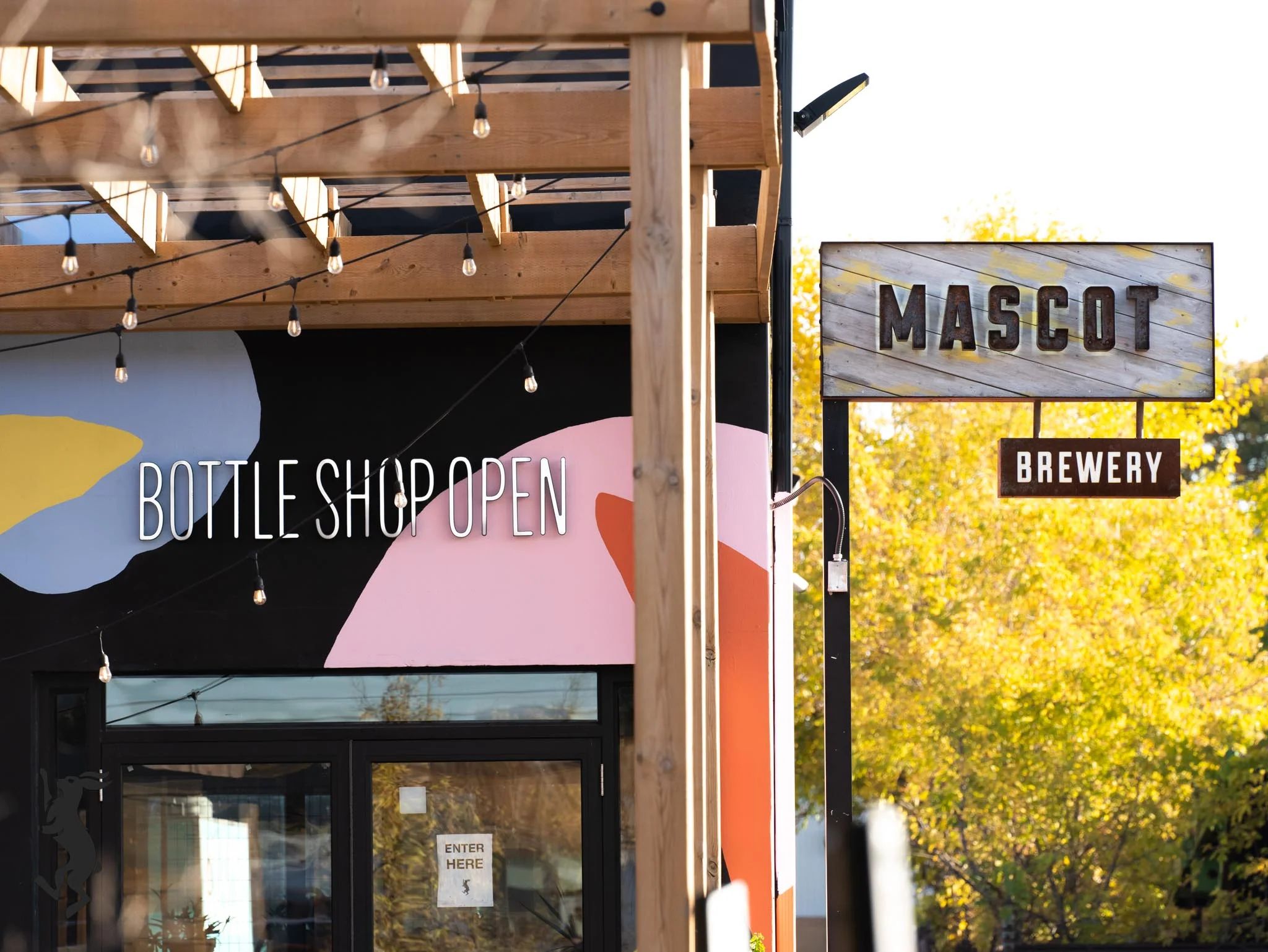 Mascot Brewery official Etobicoke flagship photography from mascotbrewery.com