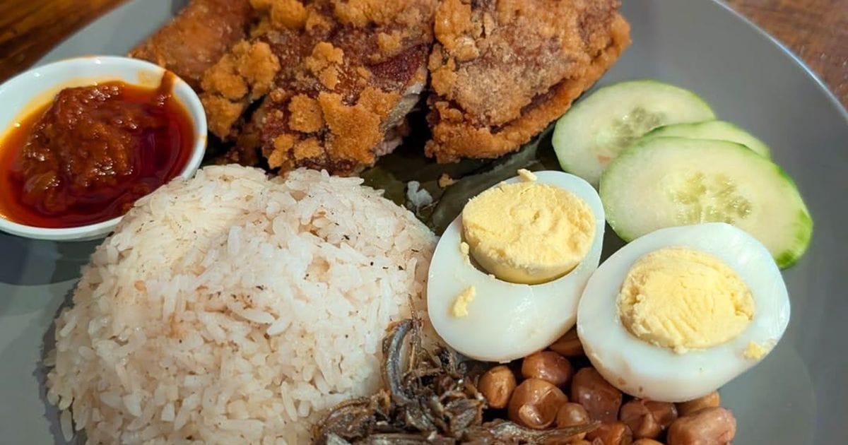 Nanyang Kopitiam in Dundas West