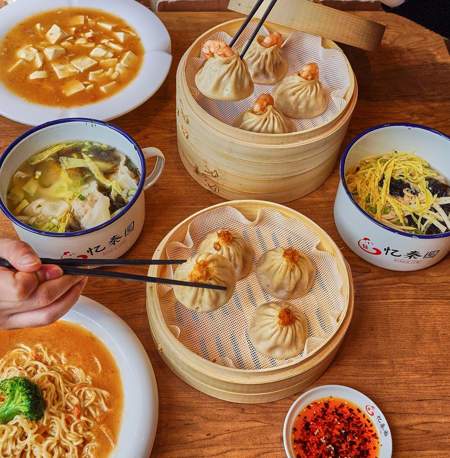 Qin’s Garden official soup-dumpling photography from qinsgarden.ca