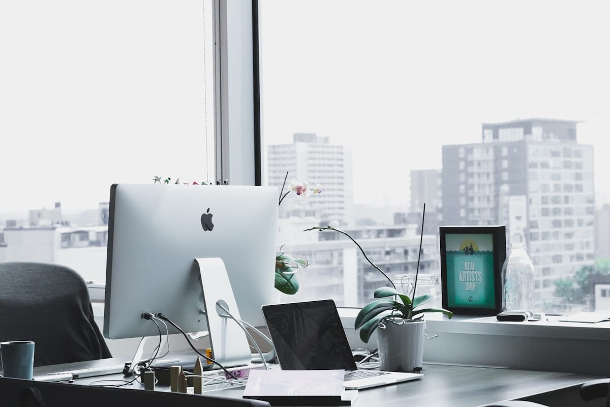 Modern coworking desks representing Spaces North York