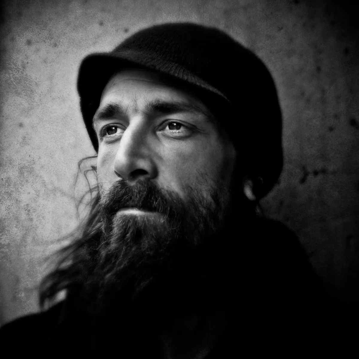 “i am”: Portraits of Strangers EXHIBITION – 2026 Contact Festival event