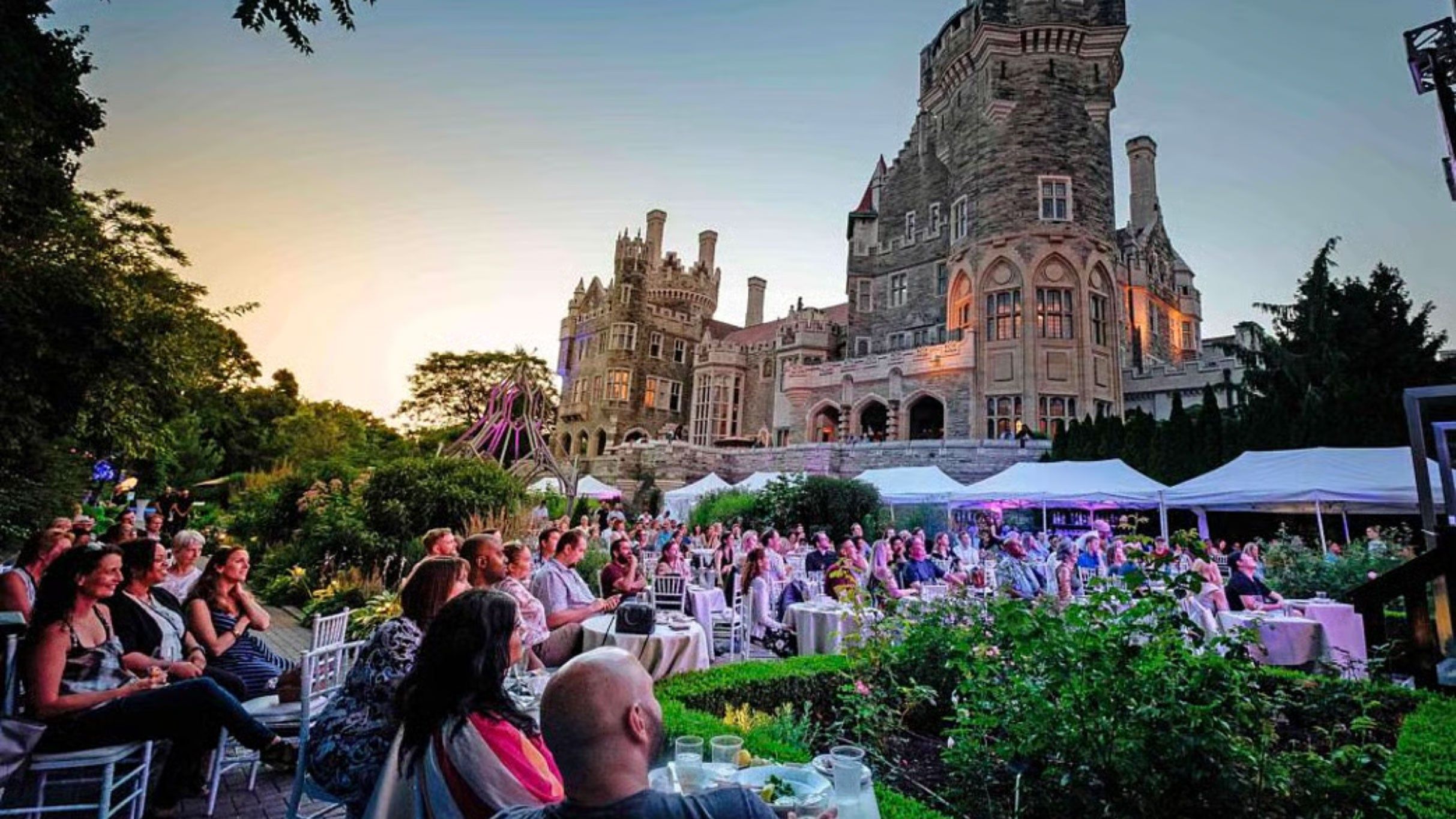Symphony in the Gardens: Bond Night event